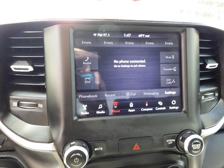 2019-dodge-1500-image-34