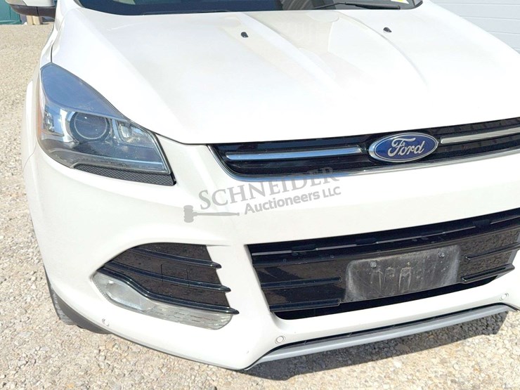 2014-ford-escape-titanium-image-9