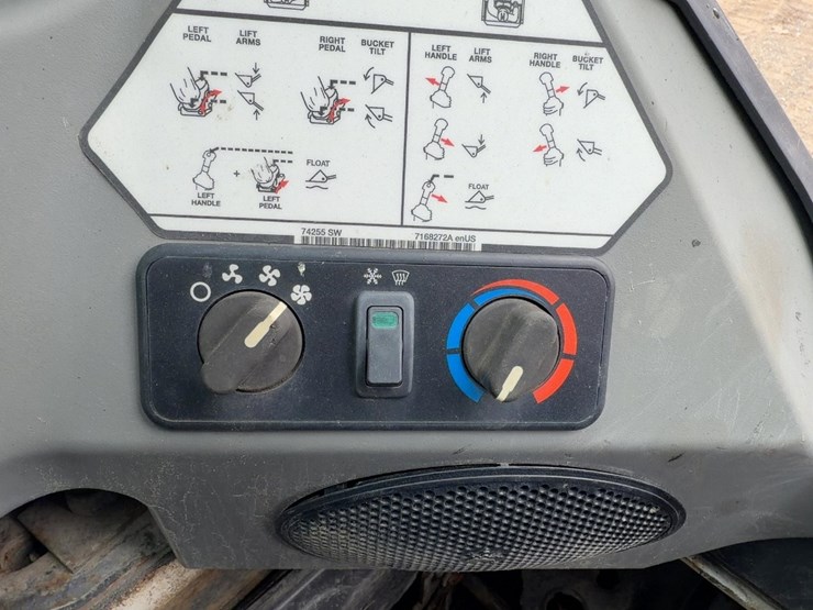 2017-bobcat-s595-image-19