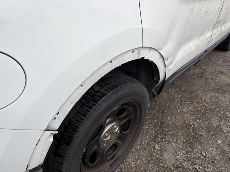 2017-ford-explorer-image-9