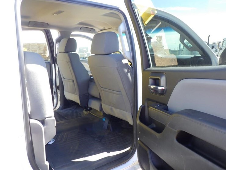 2019-chevrolet-2500hd-image-7