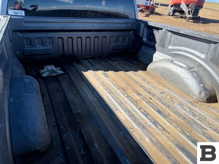 2021-ford-f150-image-17