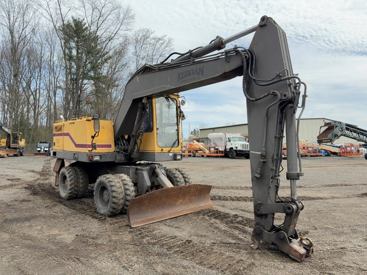 1994-akerman-ew200-image-7