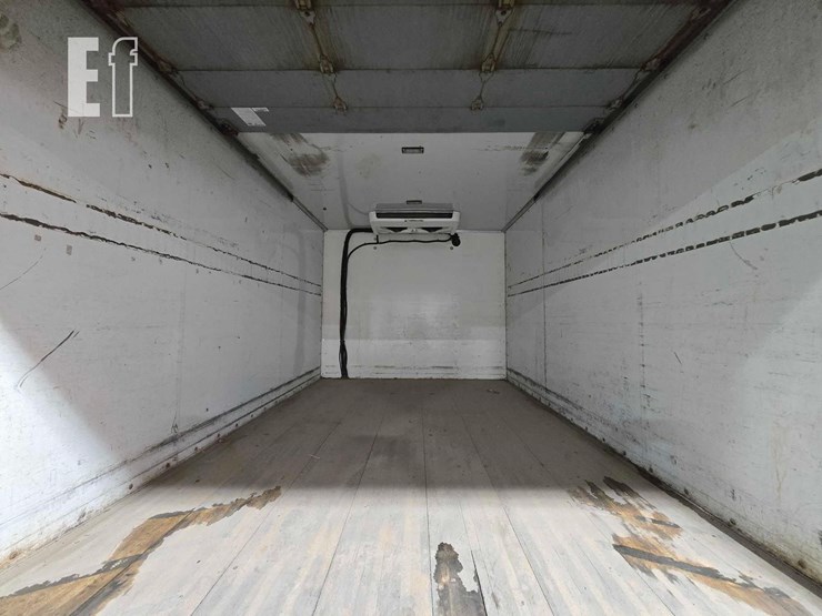 2019-gmc-savana-g1500-image-17