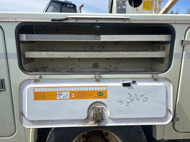 2014-international-4400-sba-image-28