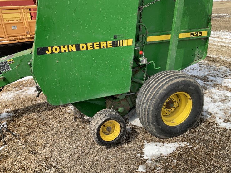 john-deere-535-image-8