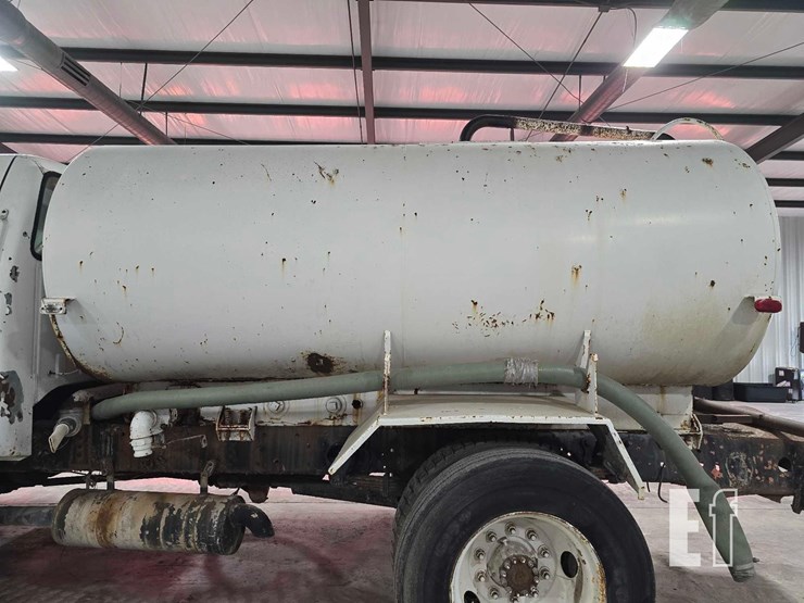 2000-ford-f650-sd-image-18