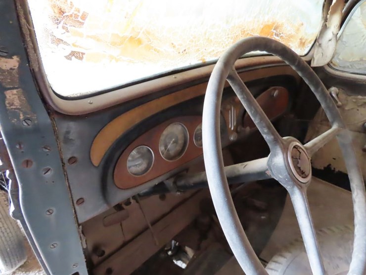 1934-chevrolet-4dr-sedan-image-8