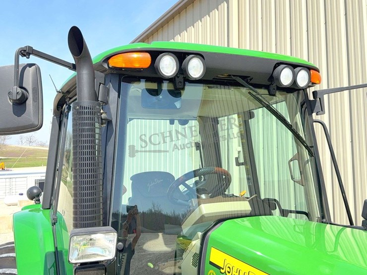 2004-john-deere-7320-image-22