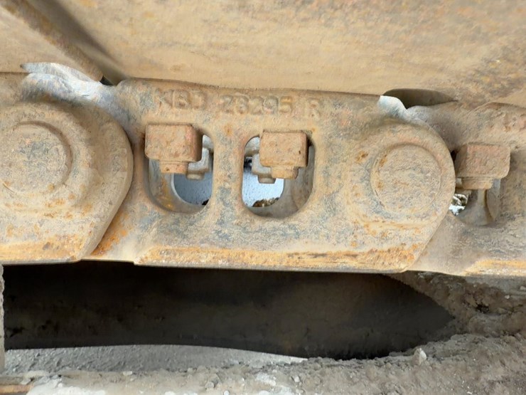 2006-volvo-ec140b-lc-image-23