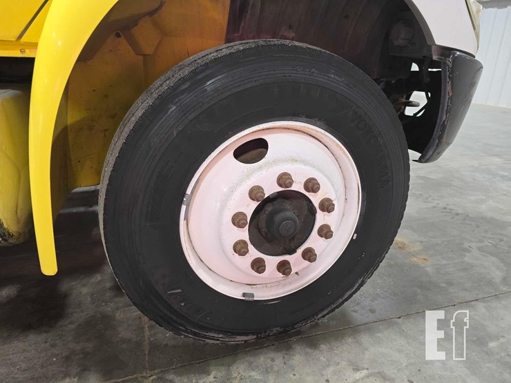 2007-international-durastar-4300-image-24