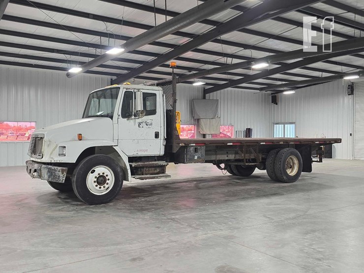 1994-freightliner-fl70-image-1