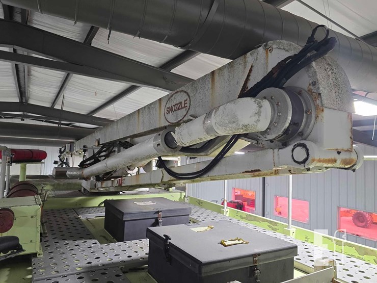 1996-oshkosh-t1500-image-29