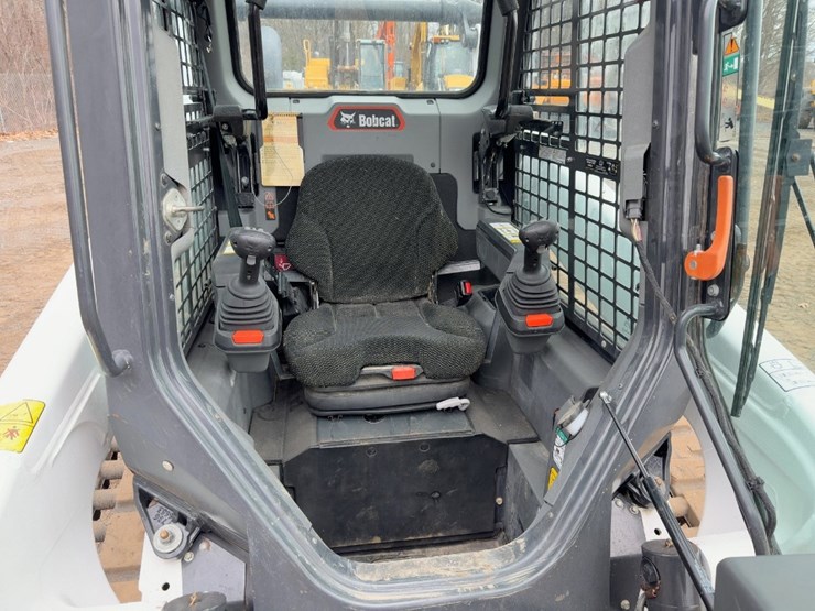 2022-bobcat-t66-image-19