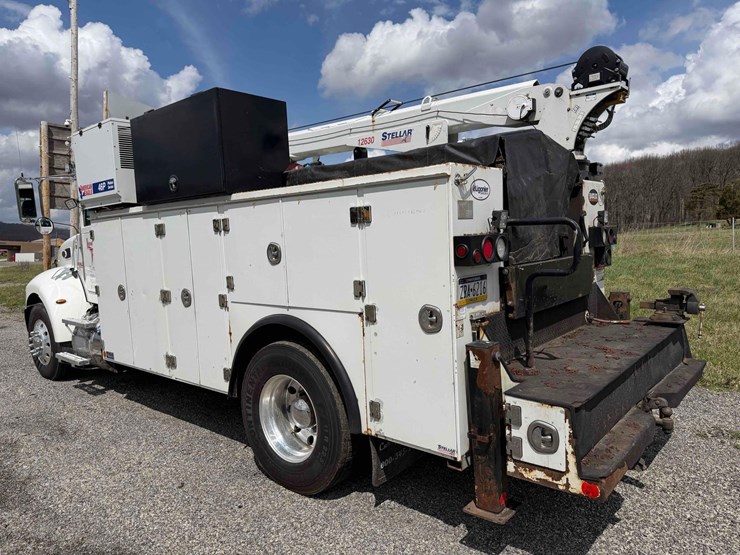 2019-peterbilt-337-image-5