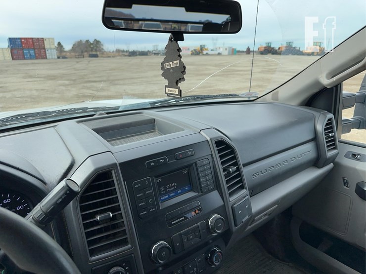 2019-ford-f350-image-12