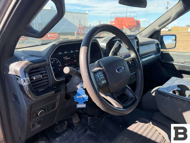 2021-ford-f150-image-25