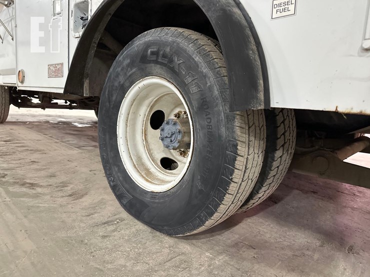 1996-ford-f450-image-35