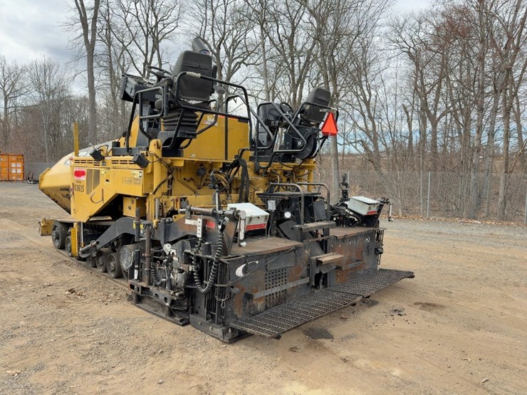 2013-caterpillar-ap-1055e-image-3