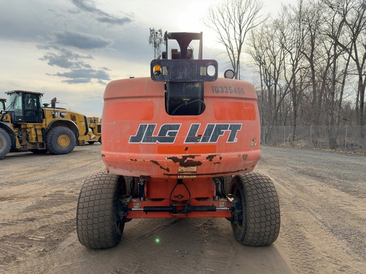 2015-jlg-600s-image-4