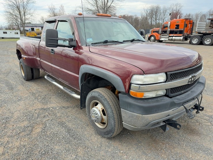 2001-chevrolet-silverado-3500-image-7