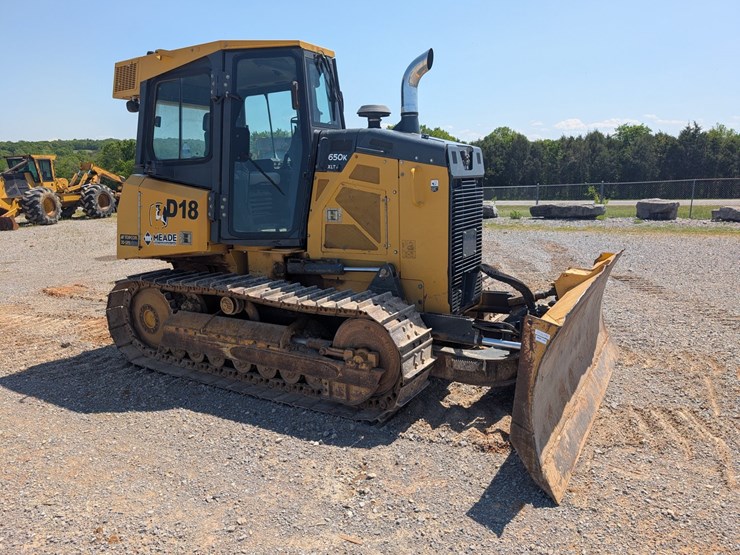 deere-650k-xlt-image-2