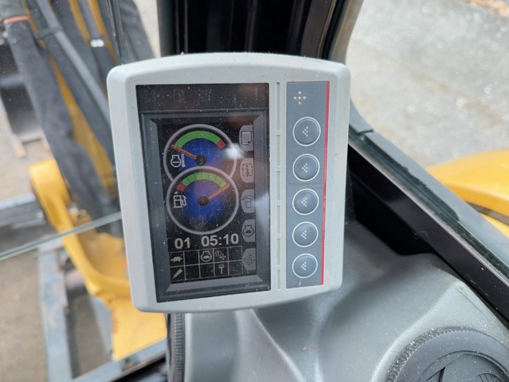 2017-caterpillar-305e2-cr-image-32