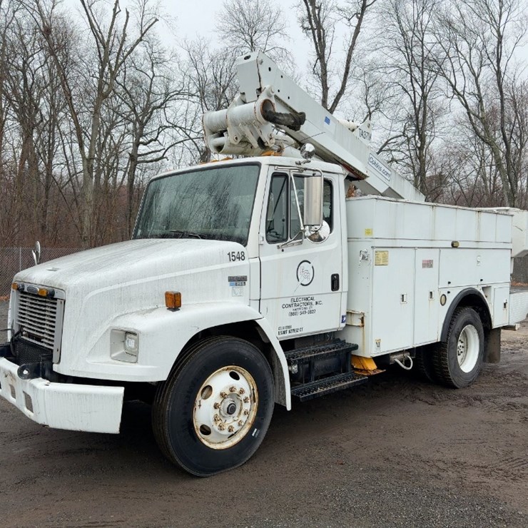 2002 FREIGHTLINER FL70