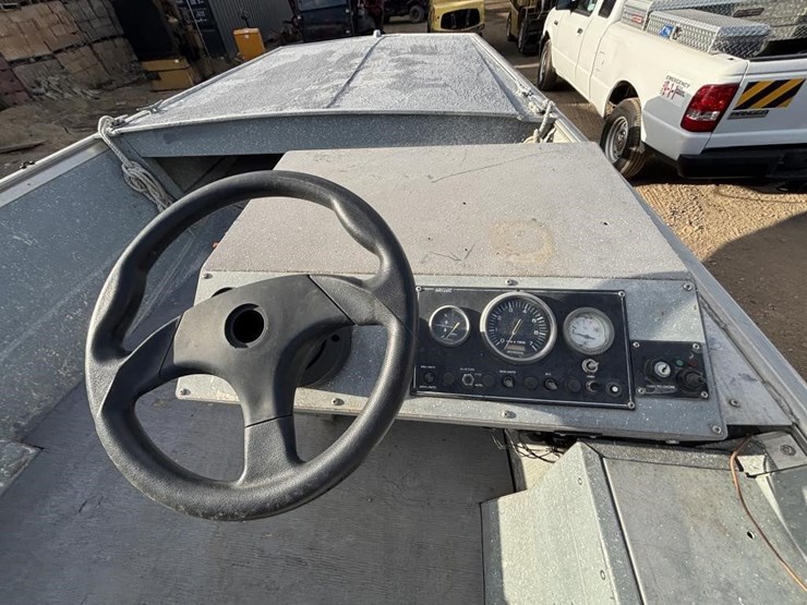 1999-unknown-trailer-image-17