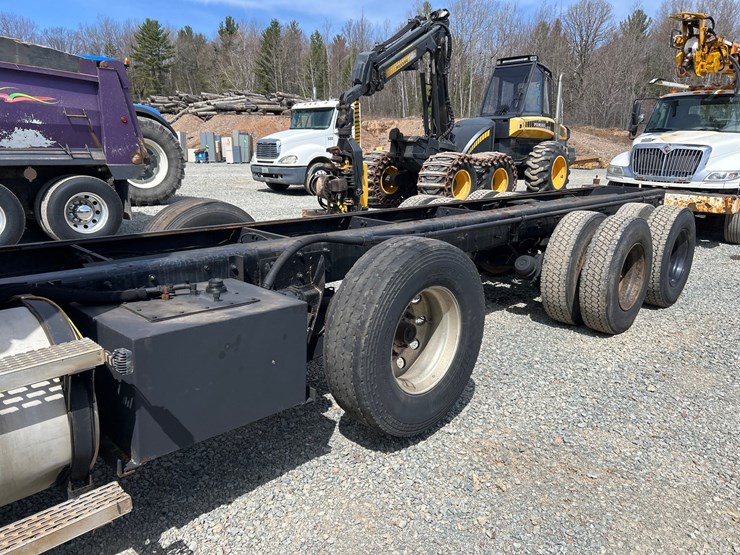 1999-mack-cl713-image-44