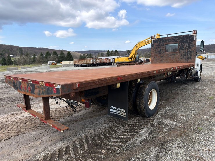 2018-hino-338-image-4