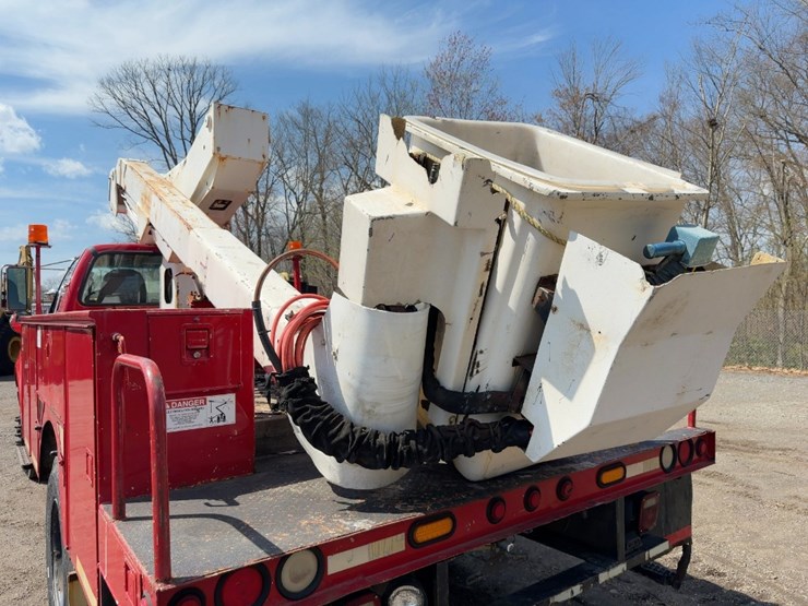 2007-ford-f750-xl-image-23