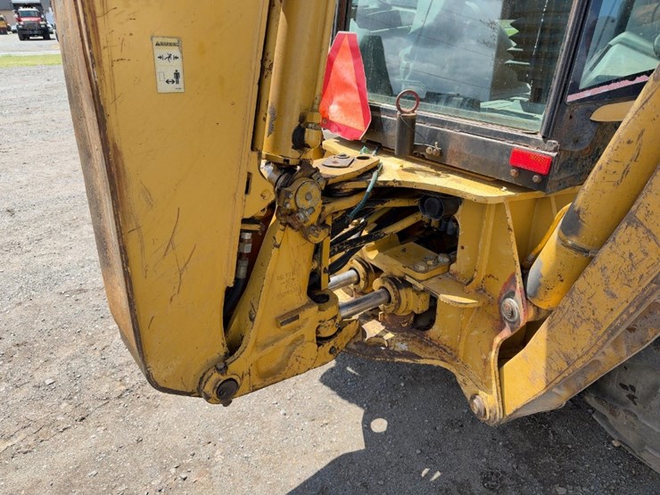 2001-caterpillar-420d-it-image-23