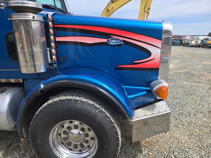 1991-peterbilt-357-image-13