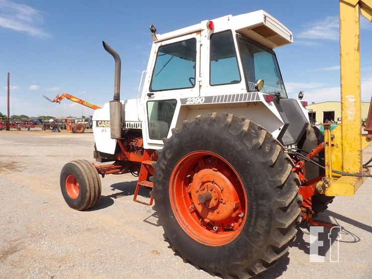 j-i-case-2390-image-3