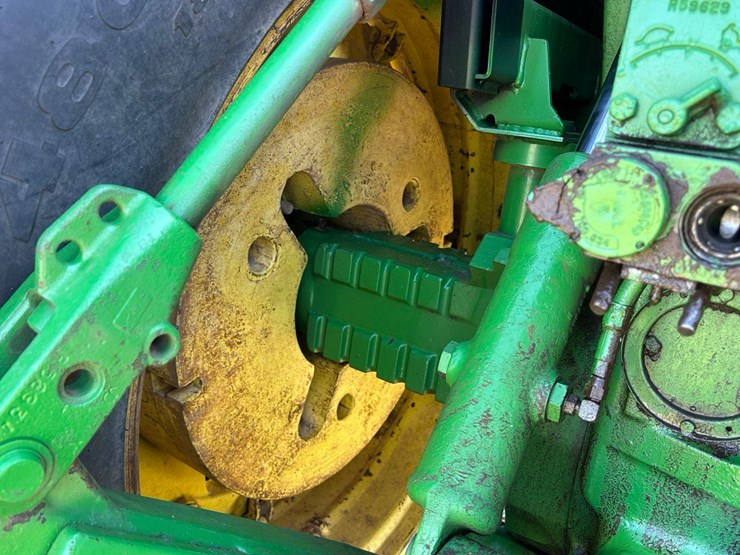 1980-john-deere-4640-image-3