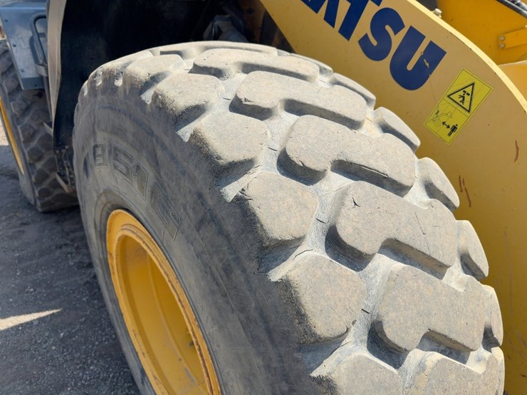 2017-komatsu-wa270-8-image-13