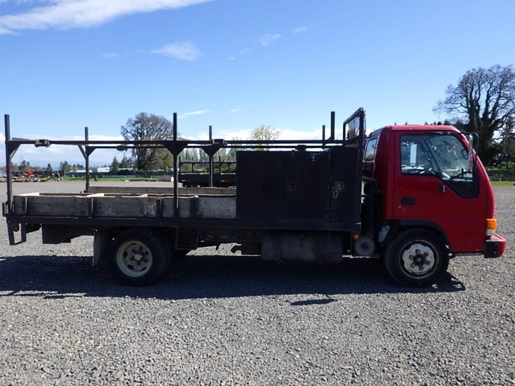 1999-isuzu-nqr-image-4