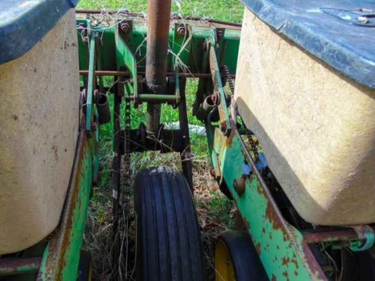 john-deere-7000-image-10