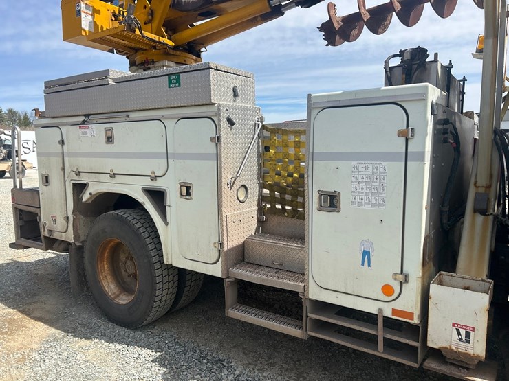 2014-international-4400-sba-image-17