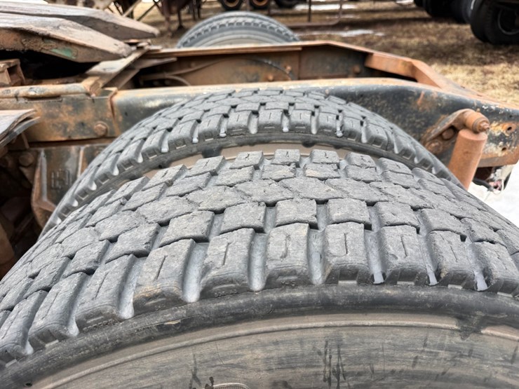 1999-western-star-5864ss-image-65