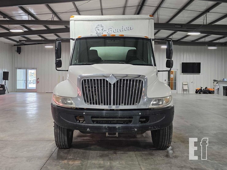 2007-international-durastar-4300-image-7