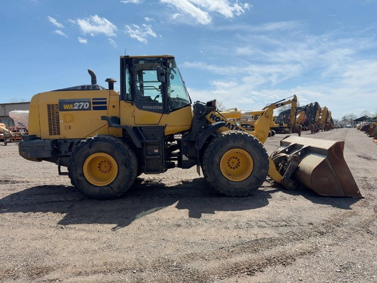 2017-komatsu-wa270-8-image-6