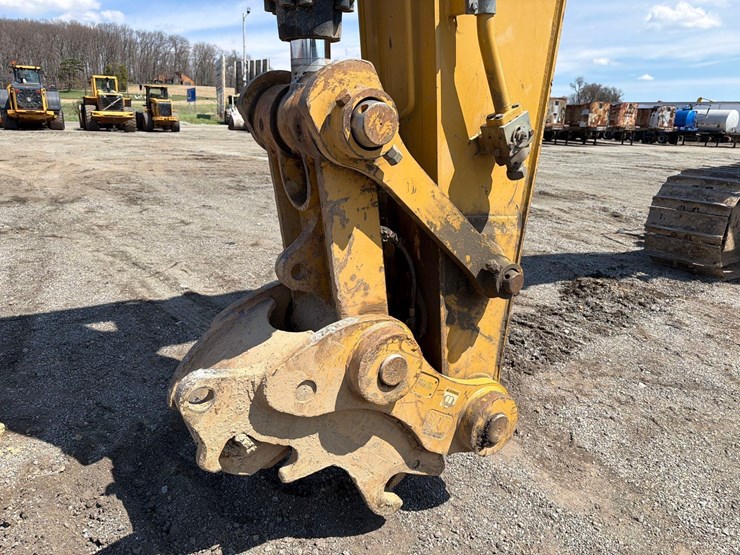 caterpillar-336el-image-19