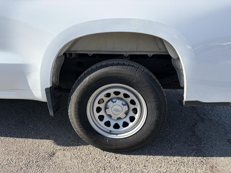 2021-chevrolet-silverado-1500-image-5