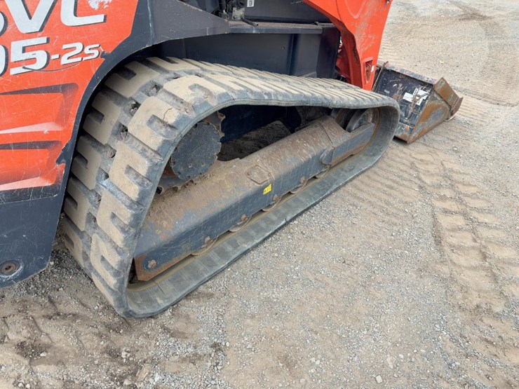 2020-kubota-svl95-2s-image-14