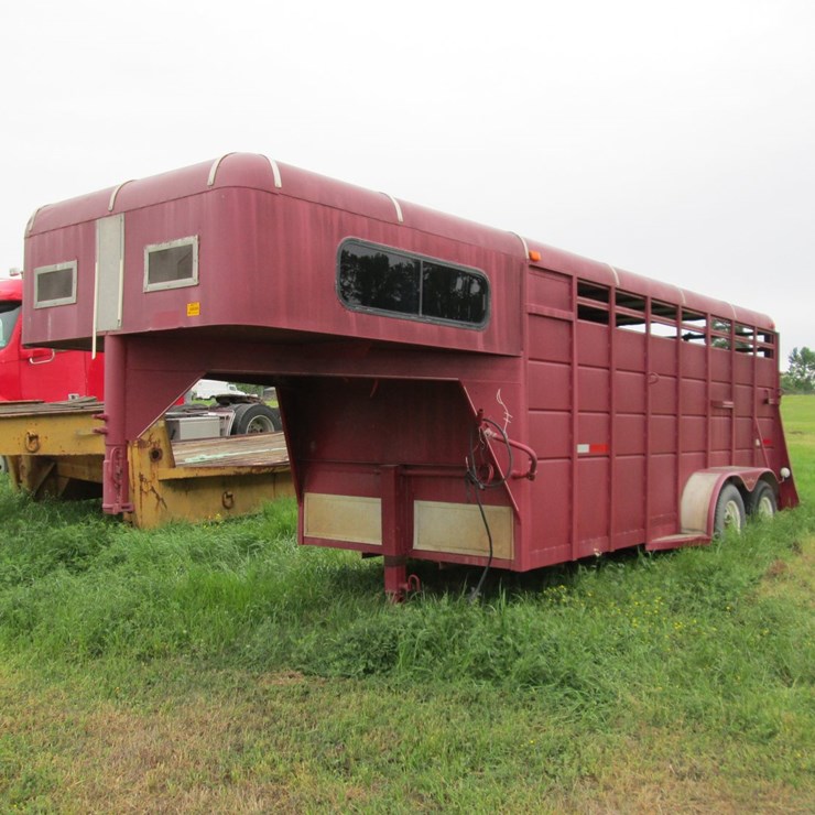 #46171 • Homemade 16' T/A Steel Horse Trailer