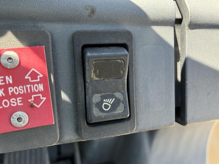 2005-caterpillar-p6000-image-18