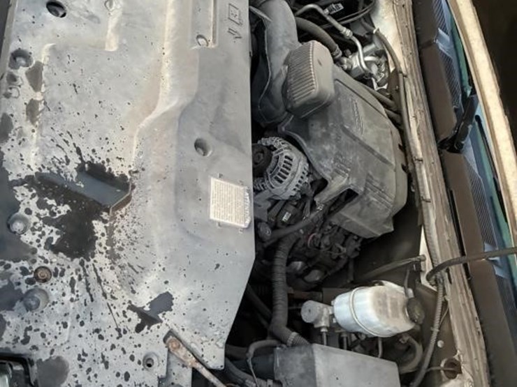 2011-chevrolet-2500-image-6