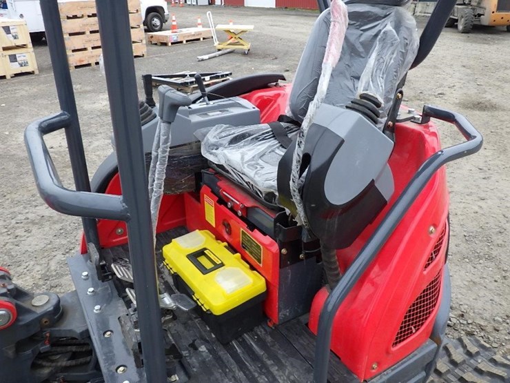 2026-vicsec-30k-hydraulic-excavator-image-22